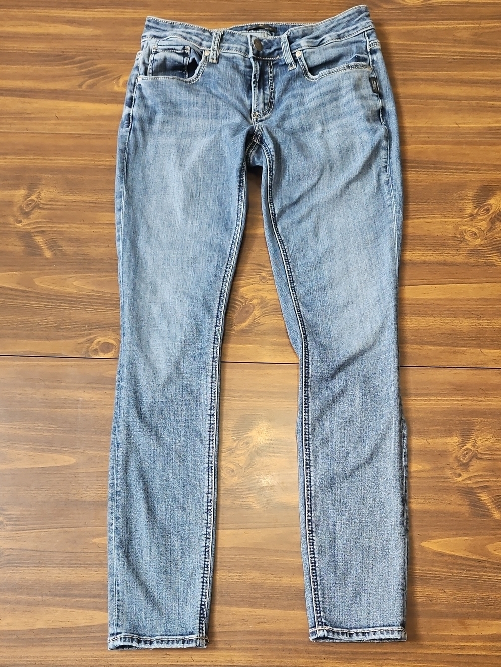 Silver Jeans Light Wash Skinny Jeans